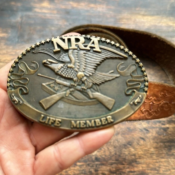 NRA LIFE MEMBER COLLECTOR EDITION NORMAN FOUNDRY DALLAS TEXAS BRASS LEATHER BELT - Picture 2 of 10